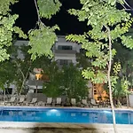 Condo Residencial Selvanova VIII